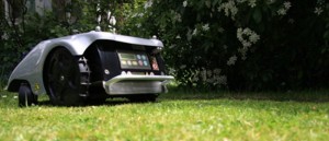 automatische Rasenmäher automatische Rasenmäher im Einsatz